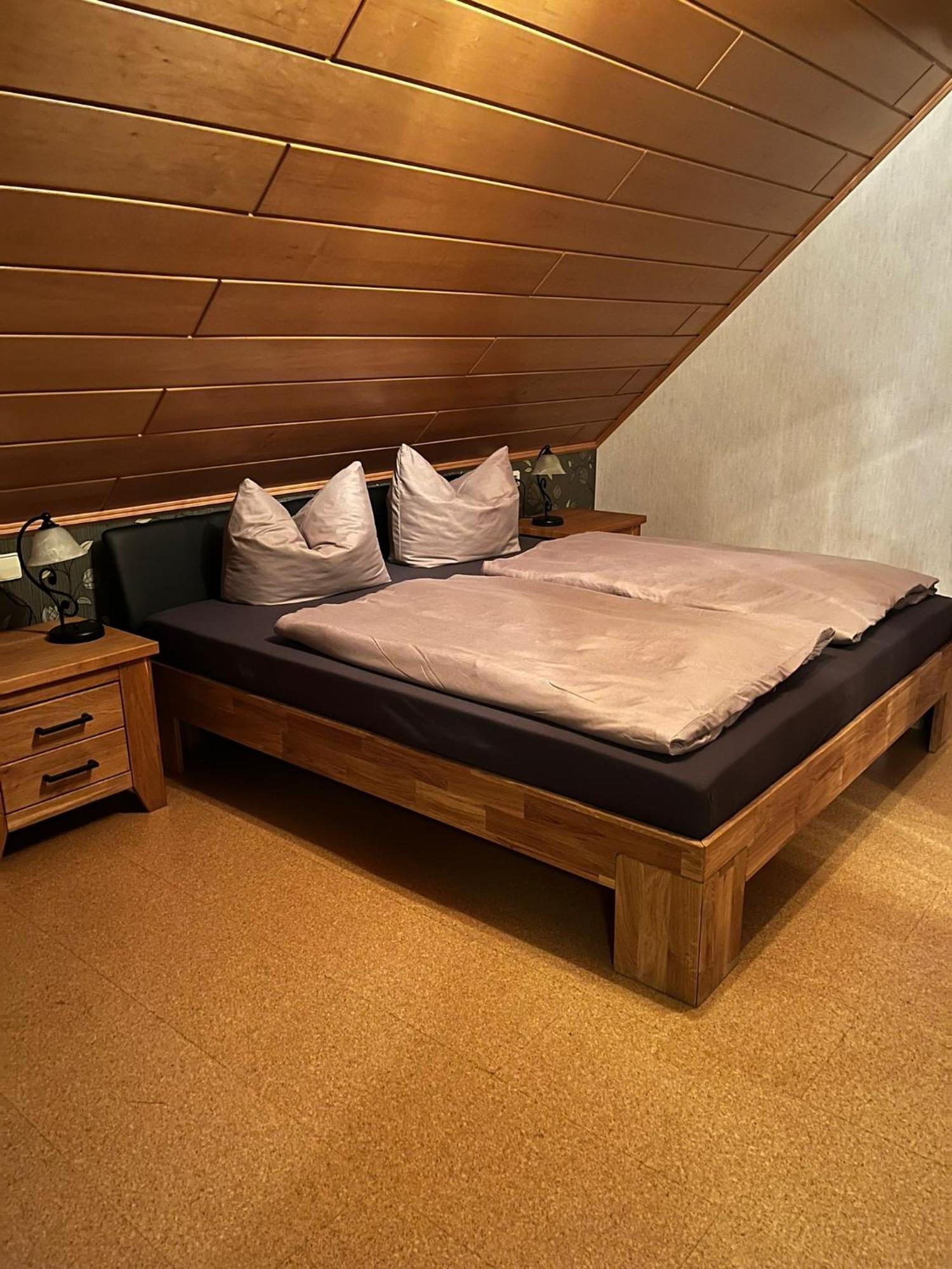 Kaisers Ferienhaus Kaifenheim ภายนอก รูปภาพ